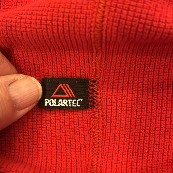 GUC Patagonia 1/4 zip sweater - Picture 10 of 10